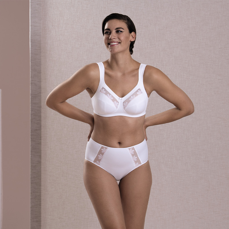 Difference between Cotton and Microfiber Bra
